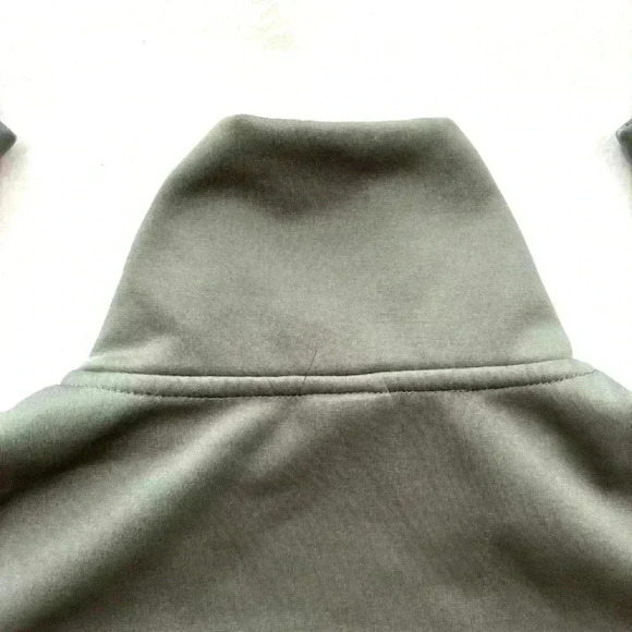 Bench Gray/Yellow Crop Neck Fleece Lined Thumb Hole Athletic Jacket Size M - Picture 10 of 14